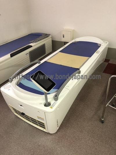 ウォーターマッサージベッド（クワトロマーノ）&nbsp;|&nbsp;オージー技研株式会社&nbsp;|&nbsp;HS-30の写真