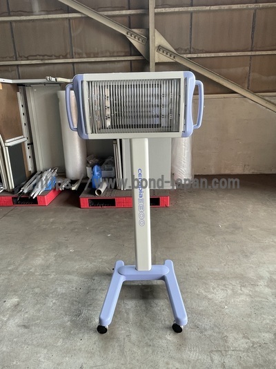 赤外線治療器&nbsp;|&nbsp;株式会社日本メディックス&nbsp;|&nbsp;ｾﾗﾋﾟｱ3300 PH-L3300Eの写真