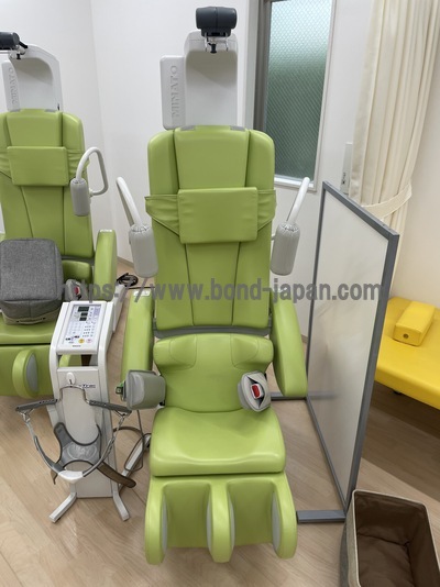 自動間歇牽引装置&nbsp;|&nbsp;ミナト医科学株式会社&nbsp;|&nbsp;ST-2CLの写真