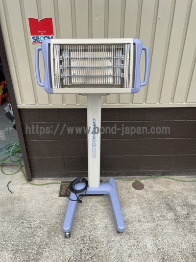 赤外線治療器&nbsp;|&nbsp;株式会社日本メディックス&nbsp;|&nbsp;ｾﾗﾋﾟｱ3300 PH-L3300Eの写真