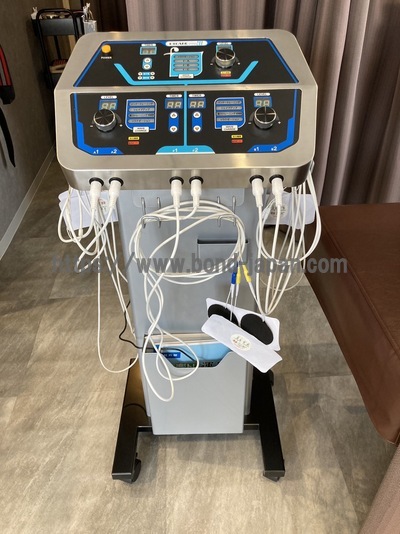 楽トレ（複合高周波治療器）&nbsp;|&nbsp;エクスケア・ジャパン株式会社&nbsp;|&nbsp;PROⅢの写真