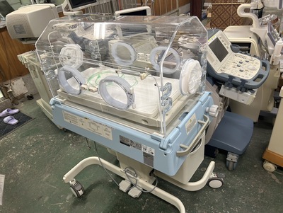 エア・シールズアイソレット保育器|ドレーゲルメディカルジャパン|C2PS-1の写真