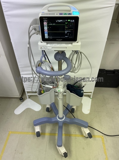 生体情報モニタ|フクダ電子株式会社|DS-8005Fの写真