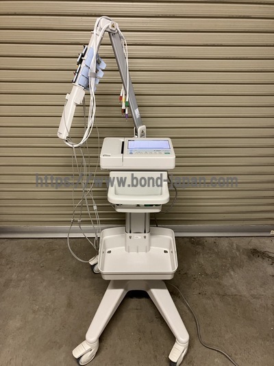 多機能心電計|フクダ電子株式会社|FCP-8300の写真