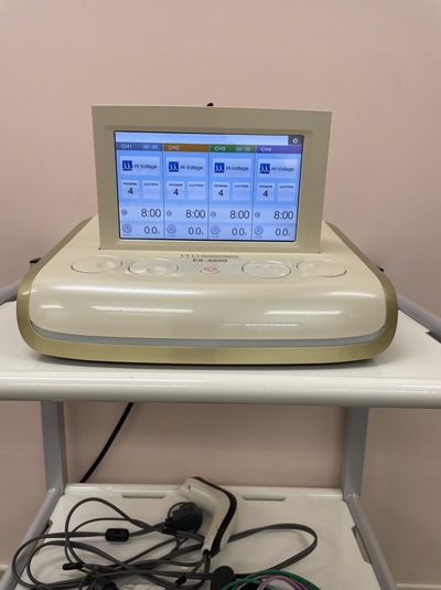 ハイボルテージ治療装置|伊藤超短波株式会社|ES-4000の写真