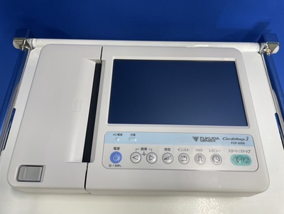 多機能心電計|フクダ電子株式会社|FCP-8300の写真