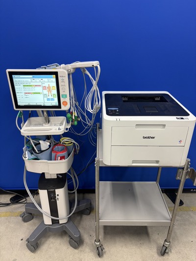 血圧脈波検査装置|フクダ電子株式会社|バセラ　VS-2000の写真