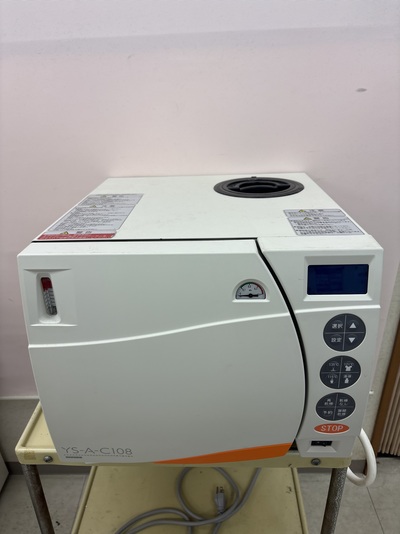 自動高圧蒸気滅菌器|株式会社ユヤマ|YS-A-C108の写真