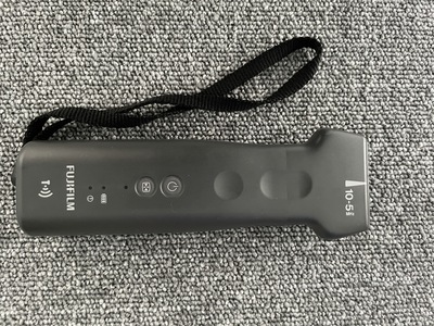 ワイヤレス超音波画像診断装置|富士フイルムメディカル株式会社|iViz air Linearの写真