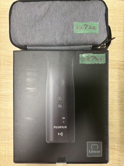 ワイヤレス超音波画像診断装置|富士フイルムメディカル株式会社|iViz air Linearの写真