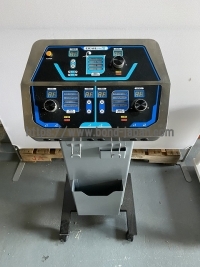 楽トレ（複合高周波治療器）&nbsp;|&nbsp;エクスケア・ジャパン株式会社&nbsp;|&nbsp;PROⅢの写真