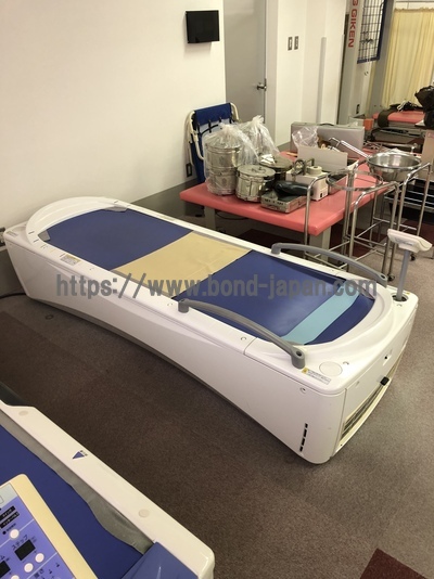 ウォーターマッサージベッド（クワトロマーノ）&nbsp;|&nbsp;オージー技研株式会社&nbsp;|&nbsp;HS-30の写真