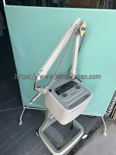 赤外線治療器(スーパーライザー)&nbsp;|&nbsp;東京医研株式会社&nbsp;|&nbsp;PXの写真