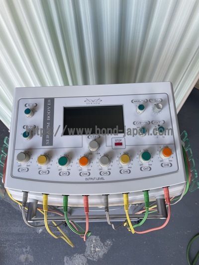 EMS高周波美容機器&nbsp;|&nbsp;株式会社テクノリンク&nbsp;|&nbsp;セラピム　ボディE8の写真