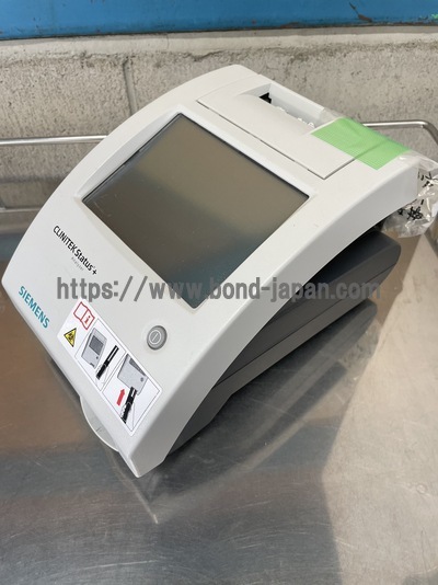 小型尿化学分析装置&nbsp;|&nbsp;シーメンス&nbsp;|&nbsp;クリニテック　ステータスプラスの写真