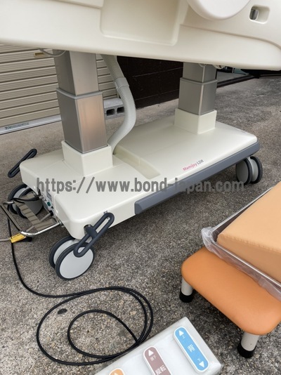 分娩台&nbsp;|&nbsp;アトムメディカル株式会社&nbsp;|&nbsp;マミージョイ LDRの写真