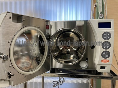 自動高圧蒸気滅菌器&nbsp;|&nbsp;株式会社ユヤマ&nbsp;|&nbsp;YS-A-C108の写真