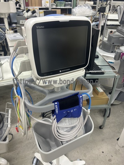 ベッドサイドモニタ&nbsp;|&nbsp;日本光電工業株式会社&nbsp;|&nbsp;PVM-4763の写真
