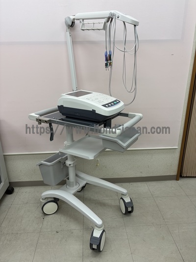 心電計&nbsp;|&nbsp;日本光電工業株式会社&nbsp;|&nbsp;ECG-3350の写真