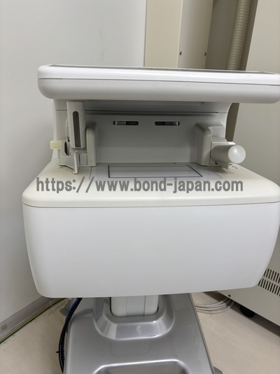 X線骨密度測定装置&nbsp;|&nbsp;富士フィルムヘルスケア株式会社&nbsp;|&nbsp;ALPHYS Aの写真