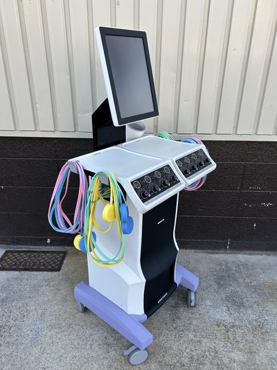 低周波治療器・干渉電流型低周波治療器組合せ理学療法機器　カイネタイザー&nbsp;|&nbsp;ミナト医科学株式会社&nbsp;|&nbsp;KT-108の写真