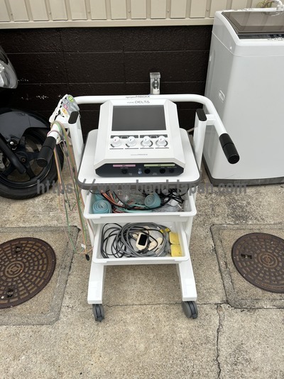 低周波治療器（ハイボルテージ）&nbsp;|&nbsp;株式会社日本メディックス&nbsp;|&nbsp;HVMCデルタの写真