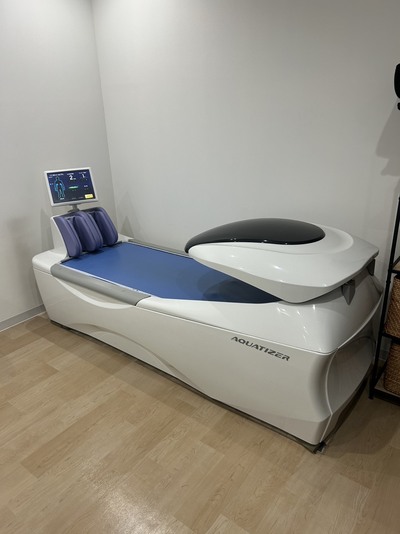 ウォーターマッサージベッド&nbsp;|&nbsp;ミナト医科学株式会社&nbsp;|&nbsp;QZ-260SGの写真