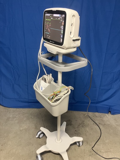 生体情報モニター&nbsp;|&nbsp;日本光電工業株式会社&nbsp;|&nbsp;PVM-4761の写真