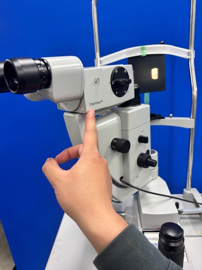 532 Green laser with a Slitlamp&nbsp;|&nbsp;Carl Zeiss&nbsp;|&nbsp;VISULAS 532S