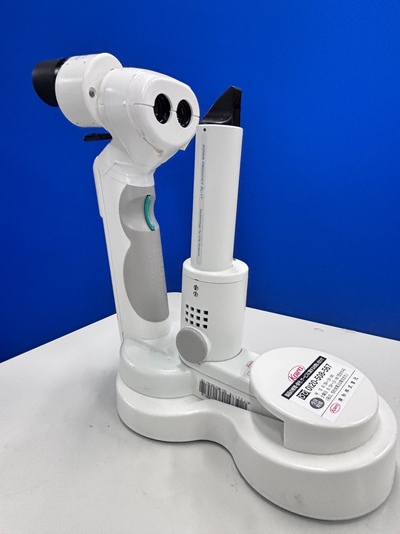 Portable slitlamp&nbsp;|&nbsp;KOWA&nbsp;|&nbsp;SL-17