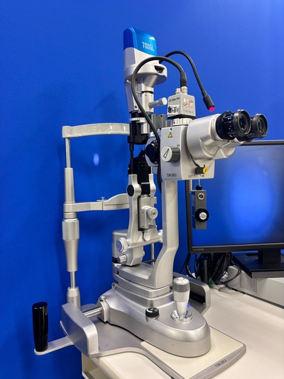 2020 - LED Slit lamp&nbsp;|&nbsp;TAKAGI&nbsp;|&nbsp;700 GL