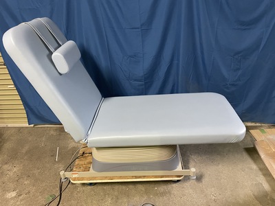Patient table&nbsp;|&nbsp;TAKARA BELMONT&nbsp;|&nbsp;EX-CS7