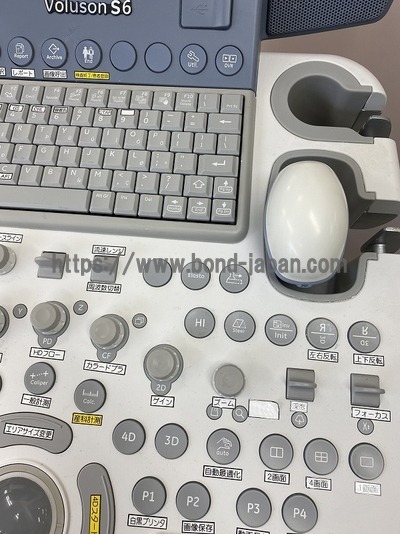 4D超音波診断装置&nbsp;|&nbsp;GEヘルスケア・ジャパン株式会社&nbsp;|&nbsp;Voluson S6 BT16の写真