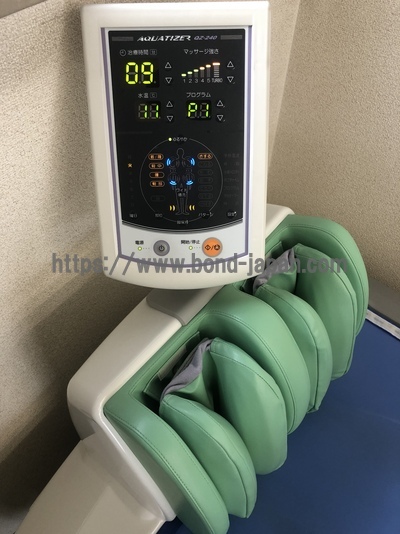 ウォーターマッサージベッド&nbsp;|&nbsp;ミナト医科学株式会社&nbsp;|&nbsp;ｱｸｱﾀｲｻﾞｰ QZ-240の写真
