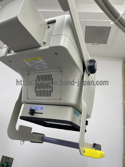 小動物専用X線診断装置/ハロゲン無影灯コンビネーション&nbsp;|&nbsp;キャノンメディカル株式会社&nbsp;|&nbsp;VPX-40B1/HM-50Rの写真