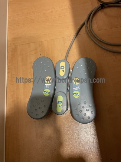 電動診察台&nbsp;|&nbsp;タカラベルモント株式会社&nbsp;|&nbsp;EX-SD7Pの写真