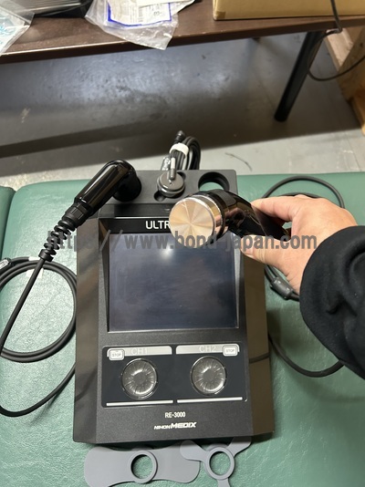 超音波治療器&nbsp;|&nbsp;株式会社日本メディックス&nbsp;|&nbsp;RE-3000の写真