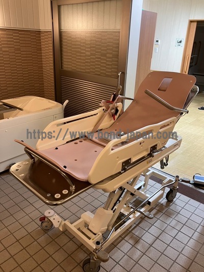 エレベートバス&nbsp;|&nbsp;酒井医療株式会社&nbsp;|&nbsp;CET-100 EWS-100 EST-100の写真