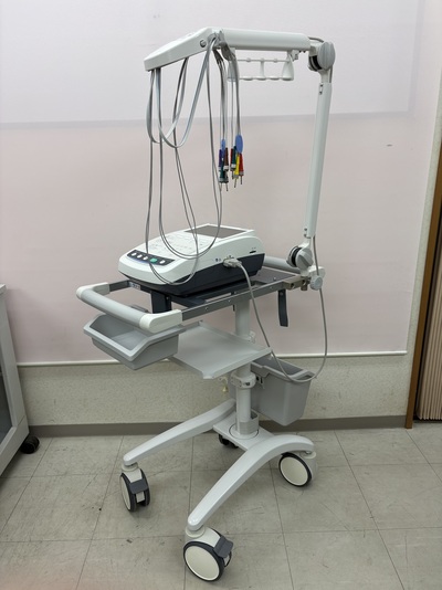 心電計&nbsp;|&nbsp;日本光電工業株式会社&nbsp;|&nbsp;ECG-3350の写真