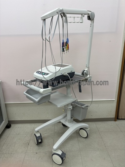 心電計&nbsp;|&nbsp;日本光電工業株式会社&nbsp;|&nbsp;ECG-3350の写真