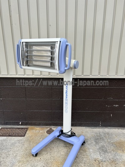 赤外線治療器&nbsp;|&nbsp;株式会社日本メディックス&nbsp;|&nbsp;ｾﾗﾋﾟｱ3300 PH-L3300Eの写真