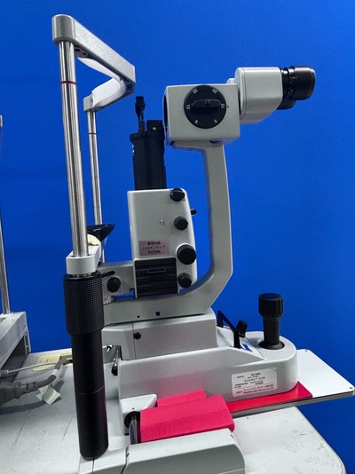 Slitlamp&nbsp;|&nbsp;Carl Zeiss&nbsp;|&nbsp;SL-130