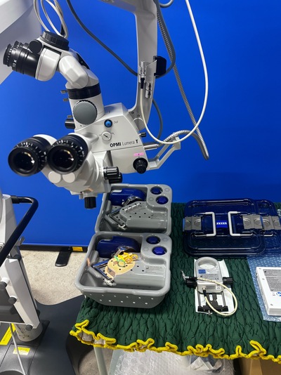 a full suite of Ophthalmic Microscope&nbsp;|&nbsp;Carl Zeiss&nbsp;|&nbsp;Lumera T S88