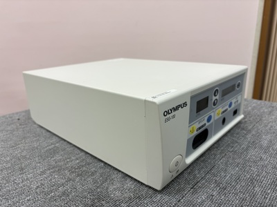 高周波焼灼電源装置&nbsp;|&nbsp;オリンパス&nbsp;|&nbsp;ESG-100の写真