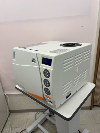 小型包装品用高圧蒸気滅菌器　ベルクレーブY-108&nbsp;|&nbsp;タカラベルモント株式会社&nbsp;|&nbsp;DS-Y108の写真