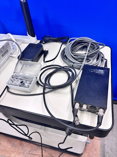 Slitlamp with a sliding table&nbsp;|&nbsp;rodenstock&nbsp;|&nbsp;RO 5000