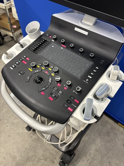 超音波診断装置&nbsp;|&nbsp;GEヘルスケア・ジャパン株式会社&nbsp;|&nbsp;Versana Balanceの写真