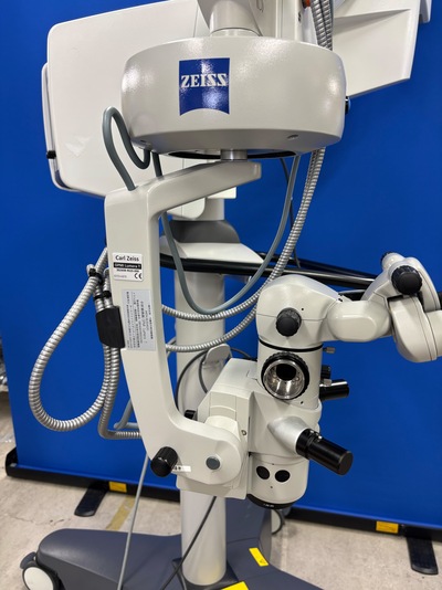 Premium Microscope&nbsp;|&nbsp;Carl Zeiss&nbsp;|&nbsp;Lumera T S88