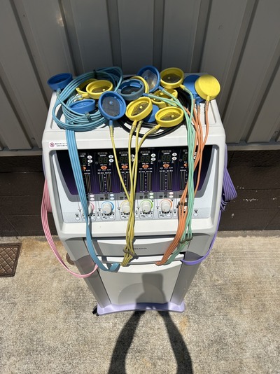 干渉電流型低周波治療器&nbsp;|&nbsp;ミナト医科学株式会社&nbsp;|&nbsp;SK-10WDXの写真