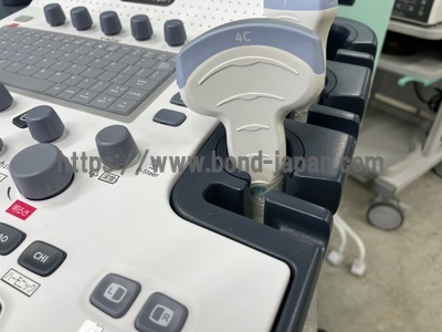 超音波診断装置/カラードプラ&nbsp;|&nbsp;GEヘルスケア・ジャパン株式会社&nbsp;|&nbsp;LOGIQ V5 Expertの写真